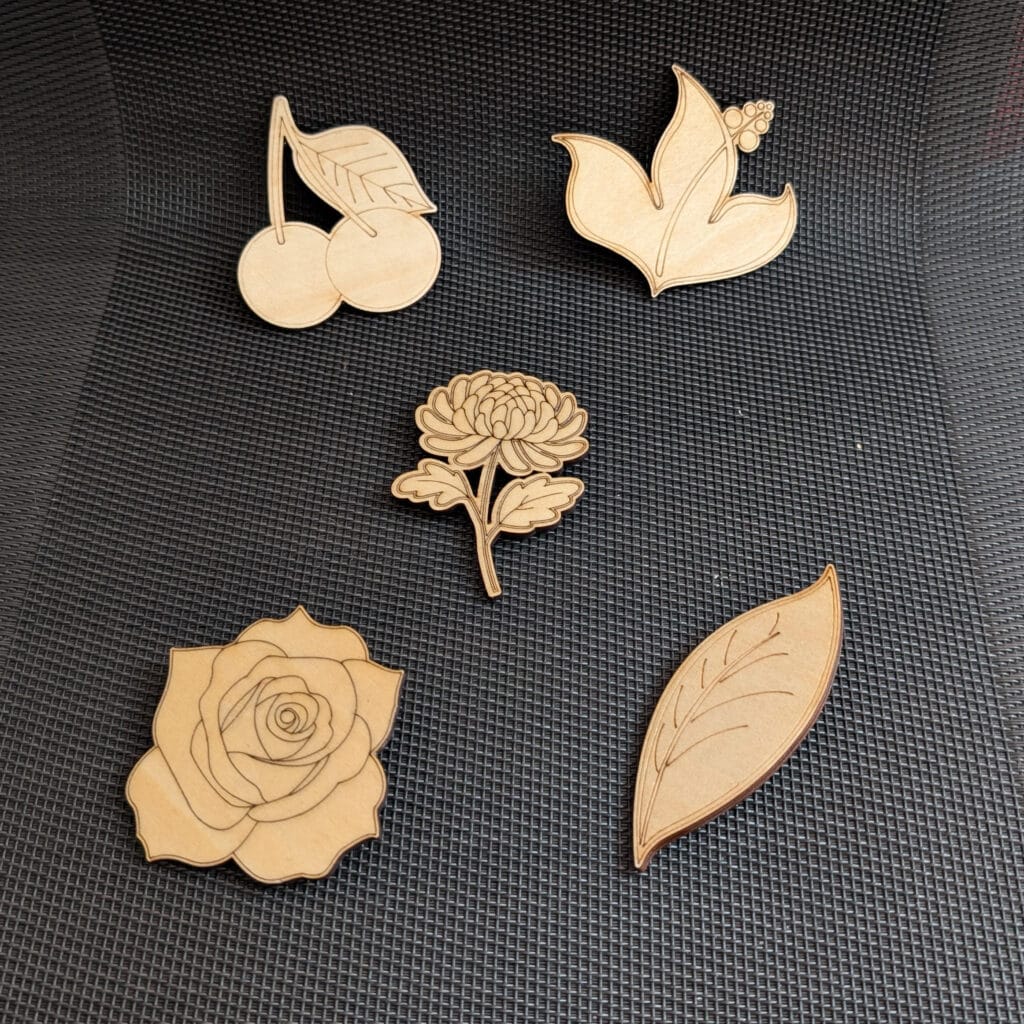 lot broches 2